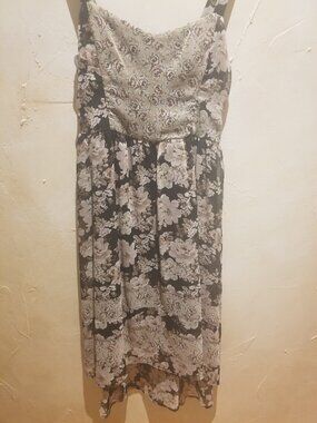 MUDD HALTER DRESS WITH VINTAGE BLACK & BEIGE FLORAL DESIGN SZ S